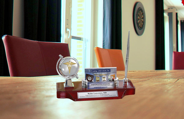 Personalized Doctor Gift Medical School Graduation New Osteopathic Medicine Graduate Nameplate Desk Clock Pen Physician Engraved University College Retirement MD DO